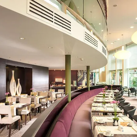 Dorint Kongresshotel 4*