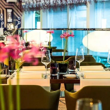 Ξενοδοχείο Dorint Kongresshotel 4*