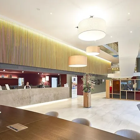 Dorint Kongresshotel Hotell