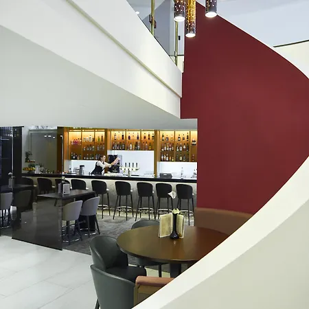 Ξενοδοχείο Dorint Kongresshotel