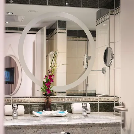 Dorint Kongresshotel Ξενοδοχείο