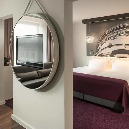 Dorint Kongresshotel Hotell 4*