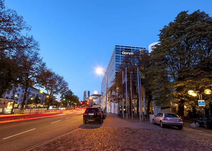 Hotel Dorint Kongresshotel 4*