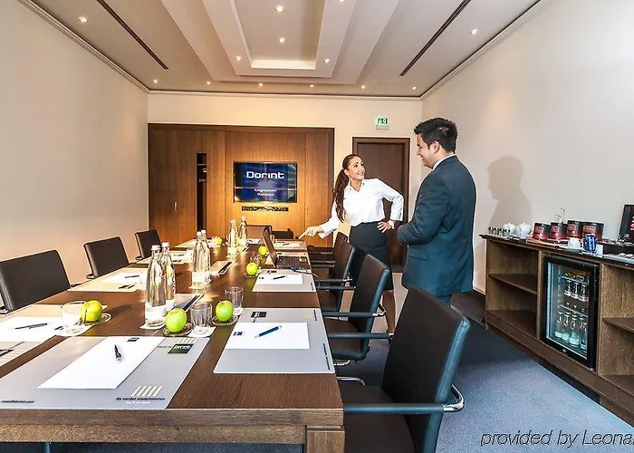 도린트 콩그레스호텔 4*